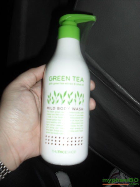 sua-duong-the-green-tea-mild-body-lotion (4)